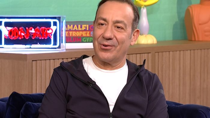 Σωτήρης Καλυβάτσης: «Διάφορα πράγματα μπορεί να με επηρεάσουν, αλλά είμαστε και στην Κρατική Τηλεόραση τώρα»