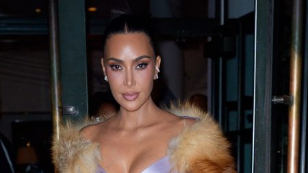 Η Κιμ Καρντάσιαν δεν πιστεύει ότι ο άνθρωπος έχει πατήσει στο φεγγάρι: «Έχω δει αποδείξεις στο ίντερνετ»