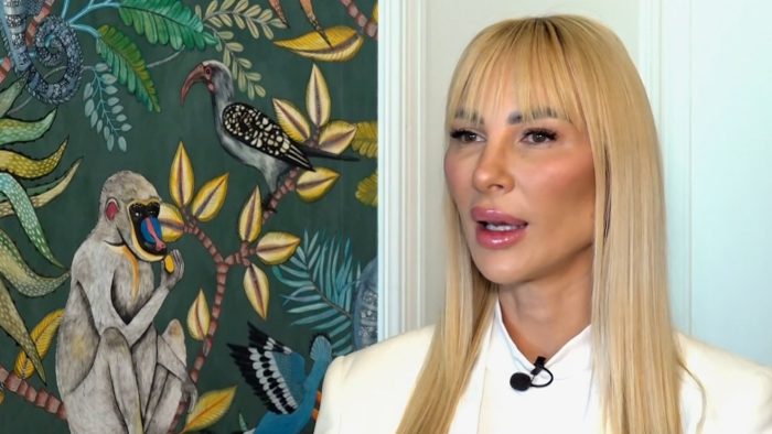 Διονυσία Κουκίου: «Δεν είχα σκοπό να δημοσιοποιήσω τη σχέση μου, είναι τρία χρόνια μικρότερος μου»