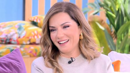 Βάσω Λασκαράκη: «Η Εύα γνώρισε τον Λευτέρη σαν κοινή παρέα, είμαστε τυχεροί που συναντηθήκαμε»