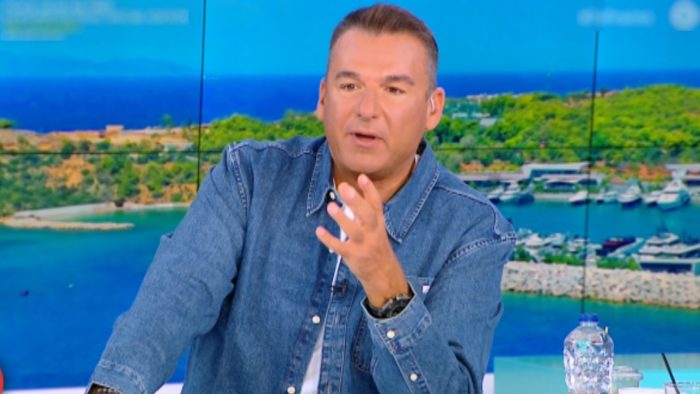 Γιώργος Λιάγκας: «Ο Νίκος Συρίγος αδειάστηκε από την ίδια του την εκπομπή, δεν είχε την τηλεοπτική εμπειρία να αντιδράσει»