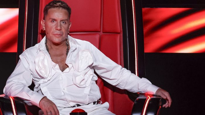 The Voice – Γιώργος Μαζωνάκης: «Το πιο δύσκολο είναι να κλείσει η πόρτα και να μείνεις με την πάρτη σου»