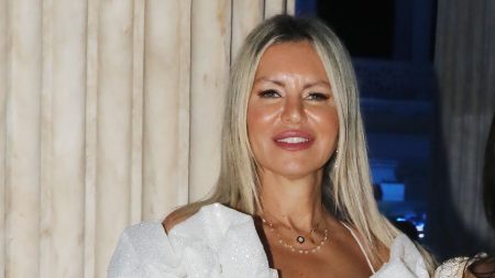 Τάρια Μπούρα: «Δεν με βλέπετε στην τηλεόραση, γιατί προφανώς άλλαξαν τα δεδομένα»