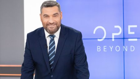 Μάνος Νιφλής