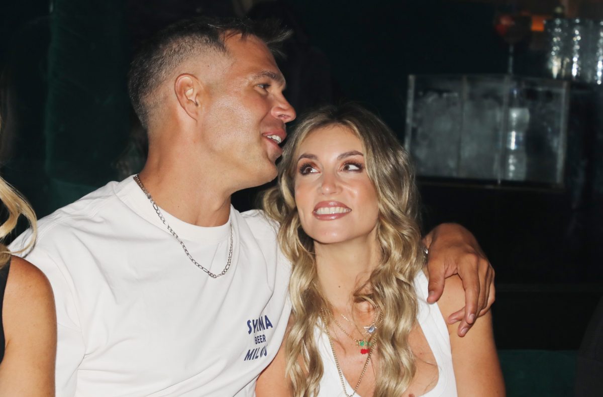 Αθηνά Οικονομάκου