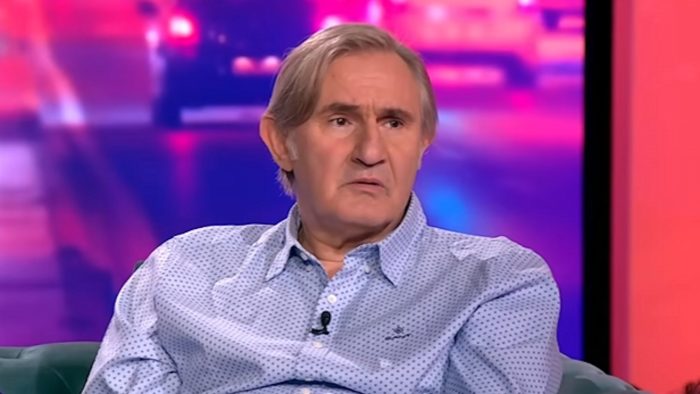 Άκης Σακελλαρίου: «Καθόμουν σε ένα παγκάκι και έλεγα τώρα το ζω αυτό ή δεν το ζω»