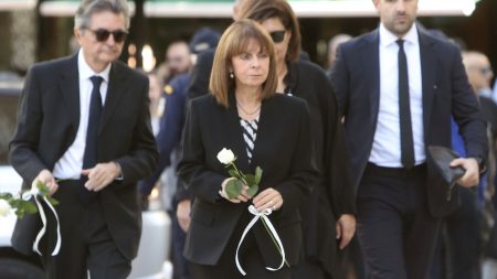 Κατερίνα Σακελλαροπούλου