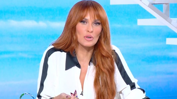 Σίσσυ Χρηστίδου: «Ο Λιάγκας νομίζει ότι όλοι του επιτίθενται, δεν γίνεται να λες ότι εγώ θα ασχολούμαι με όλους σας, εσείς μαζί μου όχι»