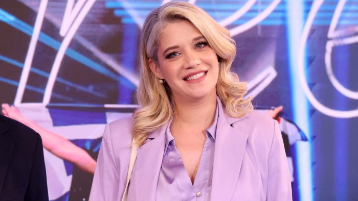 Γέννησε η Τζένη Θεωνά