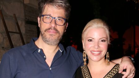 Χάρης Βαρθακούρης, Αντελίνα Βαρθακούρης