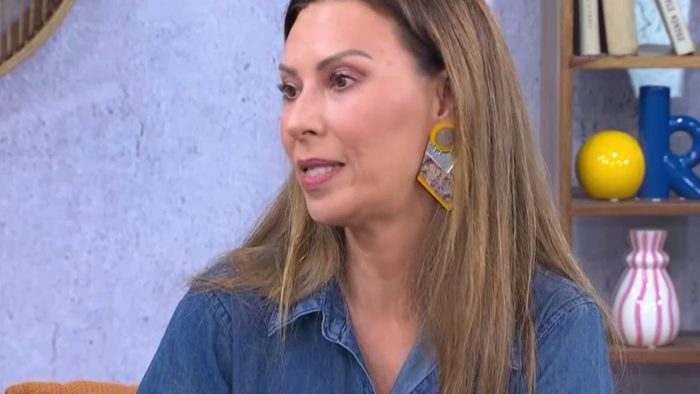 Η Δώρα Χρυσικού αποκαλύπτει: «Είναι γιατρός δημόσιου νοσοκομείου, μου στείλανε γυναίκες μήνυμα και με ρωτούσαν αν μιλάω για αυτόν»