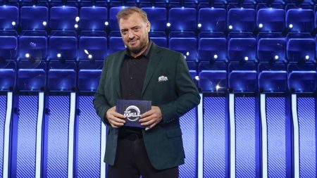 The Wall – Πρεμιέρα: Το πρώτο ζευγάρι έρχεται απόψε αντιμέτωπο με τον “Γιγαντιαίο Τοίχο”