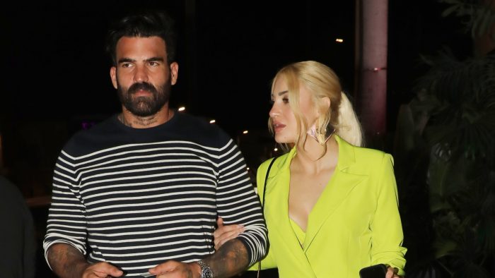 Δημήτρης Αλεξάνδρου: «Μου τη σπάνε όλες αυτές οι μικρούλες, που προσπαθούν να αντιγράψουν την Ιωάννα»