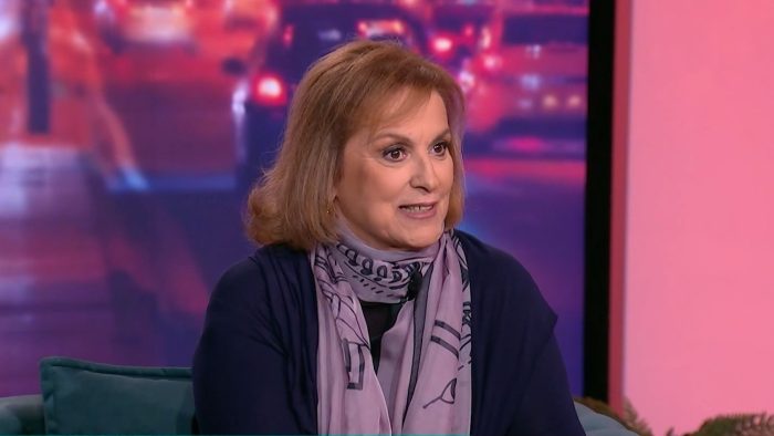 Άννα Παντζέλη: «Ο παππούς έλεγε ότι το πιστόλι το κρύβεις, αν το φοράς αργά ή γρήγορα θα σκοτώσεις»