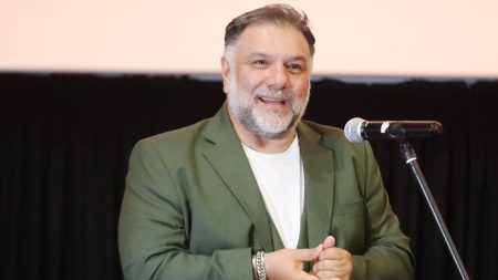 Γρηγόρης Αρναούτογλου