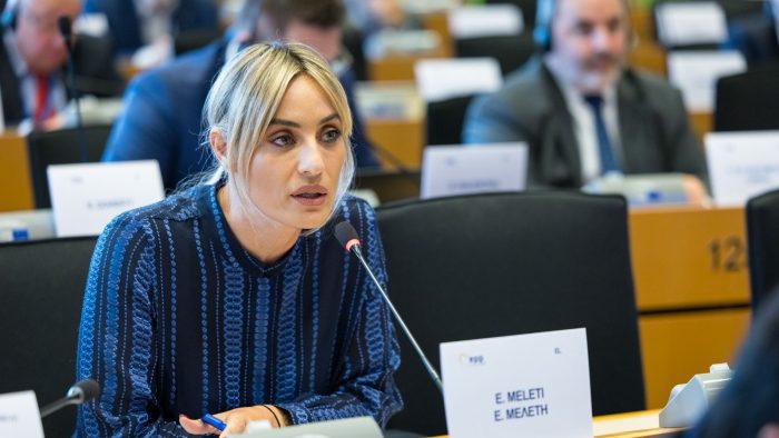 Η συγκλονιστική καμπάνια της Ελεονώρας Μελέτη για τη βία κατά των Γυναικών