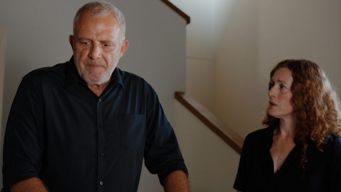 Γη της ελιάς: Επιστρέφει απρόσμενα στη Μάνη και φέρνει μεγάλη αναστάτωση στην οικογένεια