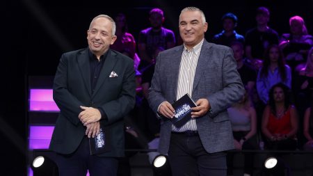 Η Ελλάδα ψηφίζει