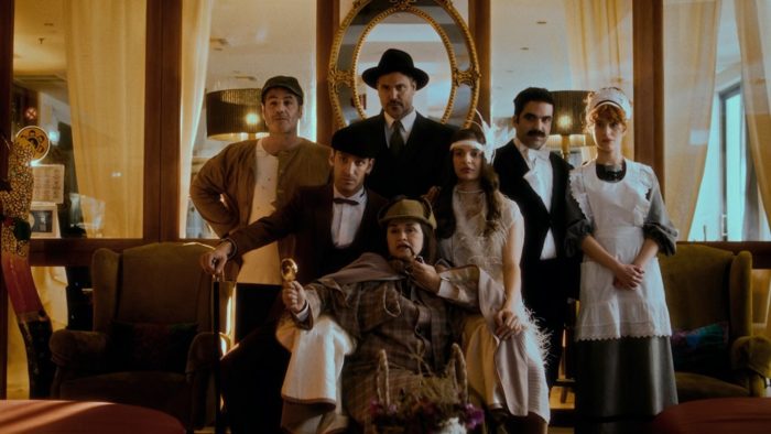 Hotel Elvira: Ο chef Νικολά επισκέπτεται το νησί