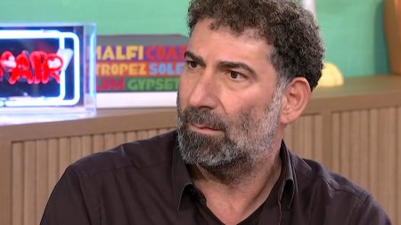 Γιάννης Οικονομίδης