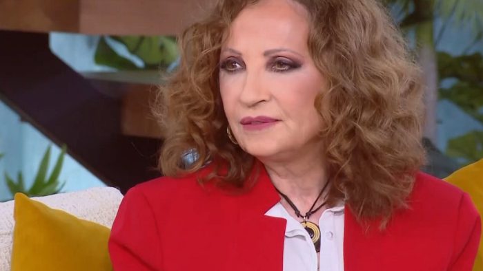 Γλυκερία: «Εγώ είμαι αυτή που είμαι, από το χώρο μου δεν με στήριξαν, αλλά ούτε κι αυτό με ενδιαφέρει»