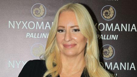 Ενοχλημένη η Αφροδίτη Γραμμέλη: «Αυτή η εμμονή φέτος με την εκπομπή μας με τρελαίνει»