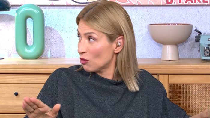 Μαρία Ηλιάκη: «Τόσα χρόνια είμαι δίπλα σε ηθοποιούς, μην πω πάλι ονόματα και παίζω στα sites» – Κρατερός Κατσούλης: «Εγώ δεν ξέρω κάποιον ηθοποιό που ήσουν δίπλα του»