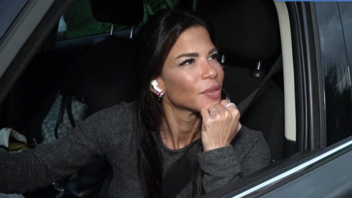 Δάφνη Καραβοκύρη: «Φοβήθηκα ότι ο Απόστολος Γκλέτσος μπορεί να σήκωνε το χέρι του στη Σοφία»