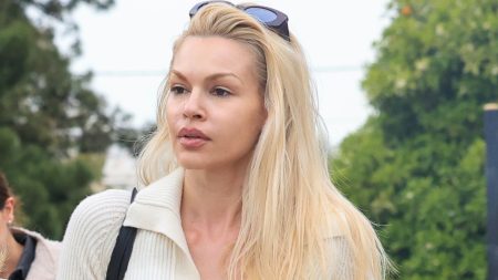 Βίκυ Κάβουρα