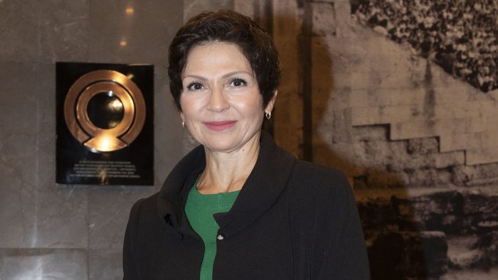 Ταμίλα Κουλίεβα: «Ονειρεύομαι και στις δυο γλώσσες, στα ελληνικά και στα ρώσικα»