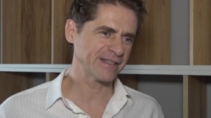 Ο Δημήτρης Λάλος προειδοποιεί τους τηλεθεατές για το «Μια νύχτα μόνο»: «Θα γίνει χαμός»