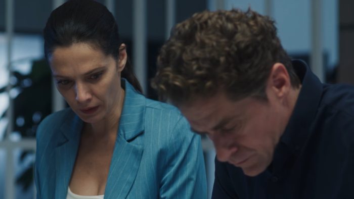 Μια Νύχτα Μόνο: Η Αρετή με τον Οδυσσέα συναντιούνται στο ξενοδοχείο για τη μοιραία νύχτα