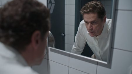 Μια Νύχτα Μόνο: Ο Οδυσσέας μαθαίνει ότι η Αρετή έχει παιδί με καρκίνο και βασανίζεται από ενοχές