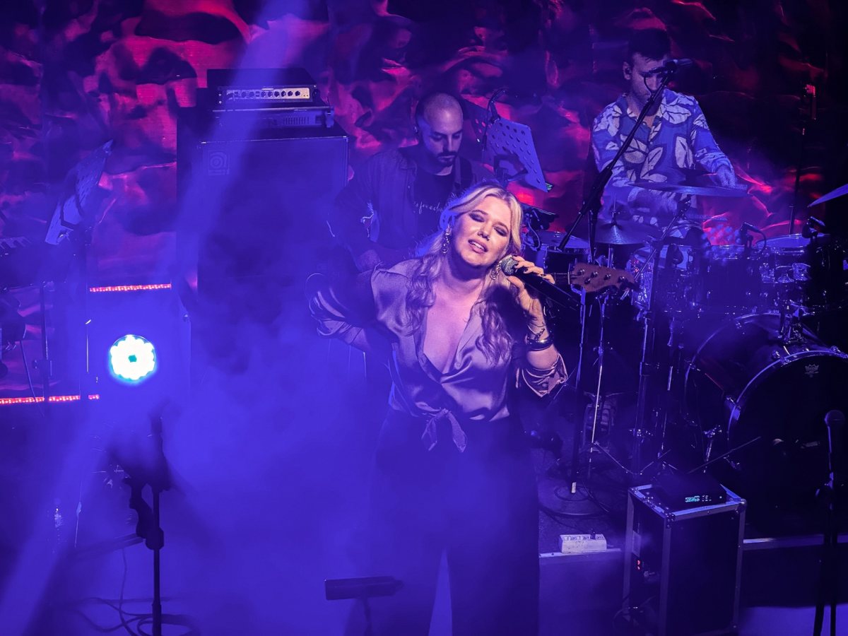 Νίνα Μαζάνη