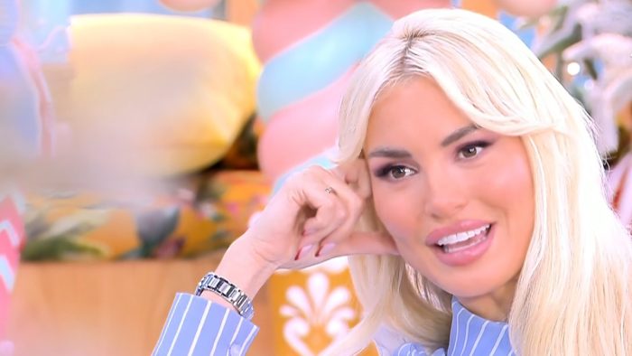 Αλεξάνδρα Παναγιώταρου: «Έχω υπερβάλει κάποιες φορές με την εμφάνισή μου, βλέπω φωτογραφίες και αναρωτιέμαι τι έκανα»