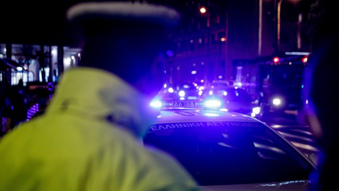 Στα κρατητήρια μέχρι αύριο ο τενόρος για τον ξυλοδαρμό του γιου του – Απορρίφθηκε το αίτημά του να αφεθεί ελεύθερος με περιοριστικούς όρους