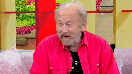 Δημήτρης Πετρόπουλος: «Εκεί ο Κρατερός έζησε έναν μεγάλο έρωτα αλλά δεν ξέρω τώρα τι λέμε από όλα αυτά»