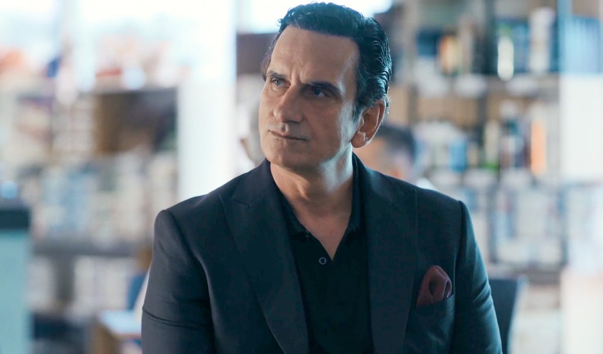 Νίκος Ψαρράς