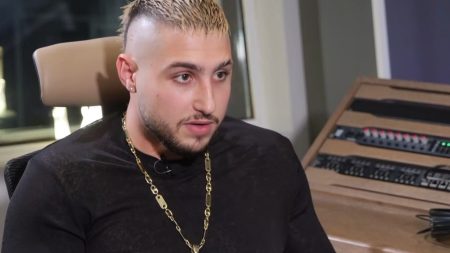 Συγκλονίζει ο Rack: «Ο πατέρας μου πέθανε από δική του αμέλεια, δεν πήγε στο νοσοκομείο, έκανε μόνος του την επέμβαση»