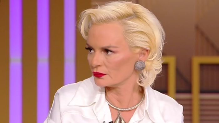 Έλενα Χριστοπούλου στο Real View: «Αν είχα ένα όπλο, ίσως να ένιωθα μεγαλύτερη σιγουριά, δεν είμαστε όλοι παλαβοί»