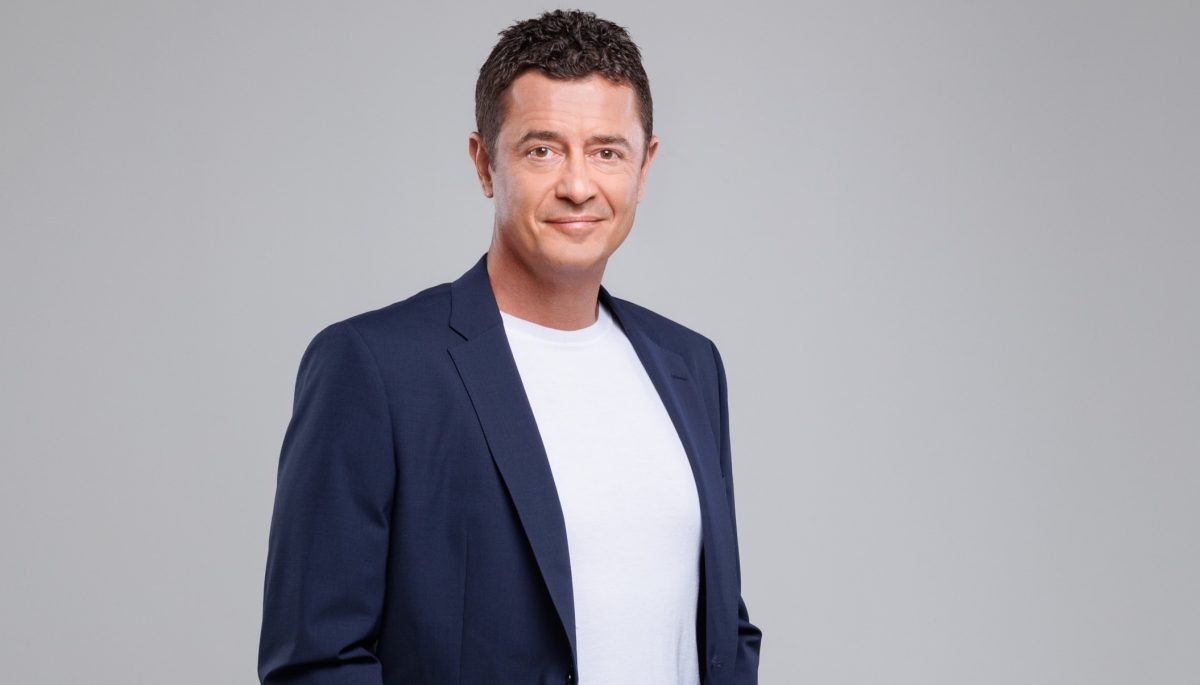 Αυτοψία, Αντώνης Σρόιτερ