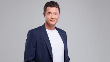 Αυτοψία, Αντώνης Σρόιτερ