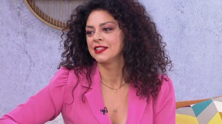 Δήμητρα Στογιάννη: «Εκμεταλλεύτηκα τη συνθήκη και πήγα ταξίδι του μέλιτος με τον άντρα μου στο Παρίσι»