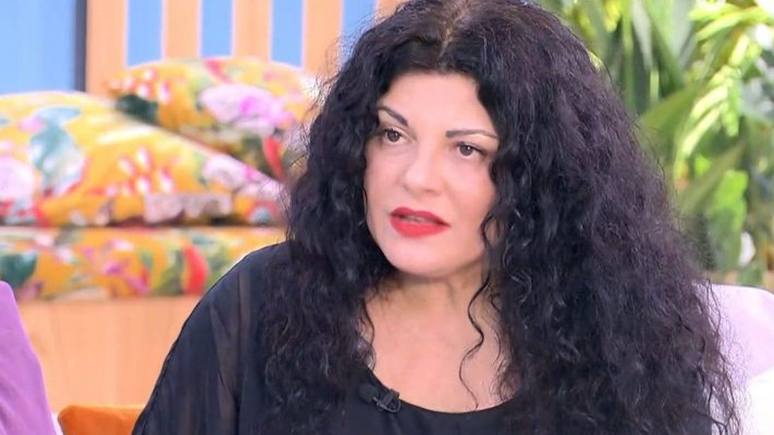 Τάνια Τρύπη