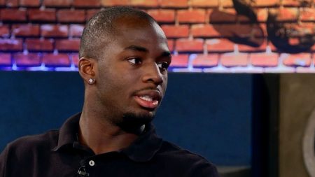 Συγκλονιστικός Ανδρέας Τετέι: «Το μεγαλύτερο παιδικό μου τραύμα ήταν όταν έμπαινα στο λεωφορείο, όποιος καθόταν δίπλα μου άλλαζε θέση»