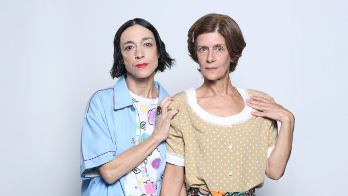 Το παιδί: Η Μαίρη και η Μίνα καλούνται να πάρουν μια απόφαση για το μέλλον της σχέσης τους με τον Φώντα