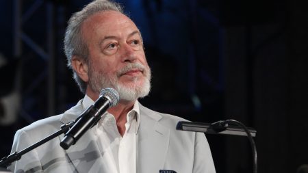 Γρηγόρης Βαλτινός