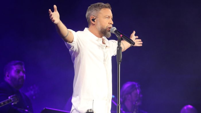 Γιάννης Βαρδής: «Δεν θα ήθελα να γίνει ταινία ή παράσταση η ζωή του πατέρα μου, έγινε λίγο της μοδός»