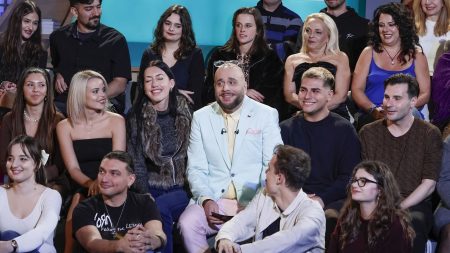 Στην αγκαλιά του Φάνη