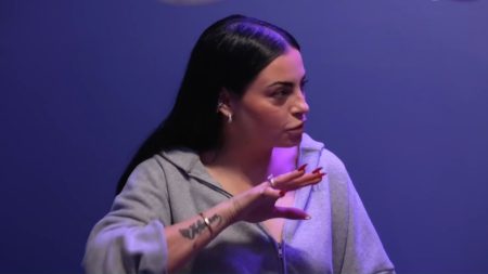 Δήμητρα Αλεξανδράκη: «Έχω κάνει κάτι με τον Σπαλιάρα χωρίς να το ξέρετε, είχε κρυφές χάρες και υπέκυψα»